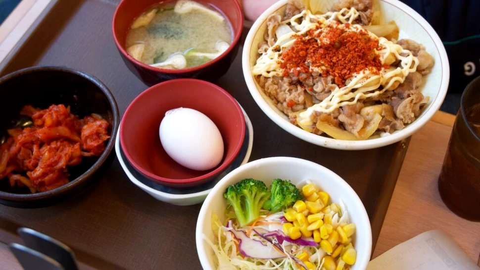 2.000 de restaurante fast-food, închise după ce un șobolan a fost găsit într-o supă