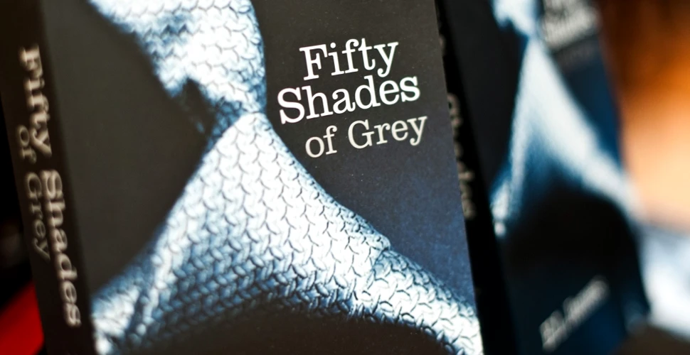Ce riscă femeile care citesc romanul erotic „Fifty Shades Of Grey”? Răspunsul neaşteptat descoperit de cercetători