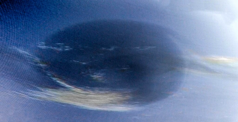 Vârtej întunecat de pe Neptun, văzut pentru prima dată de pe Terra