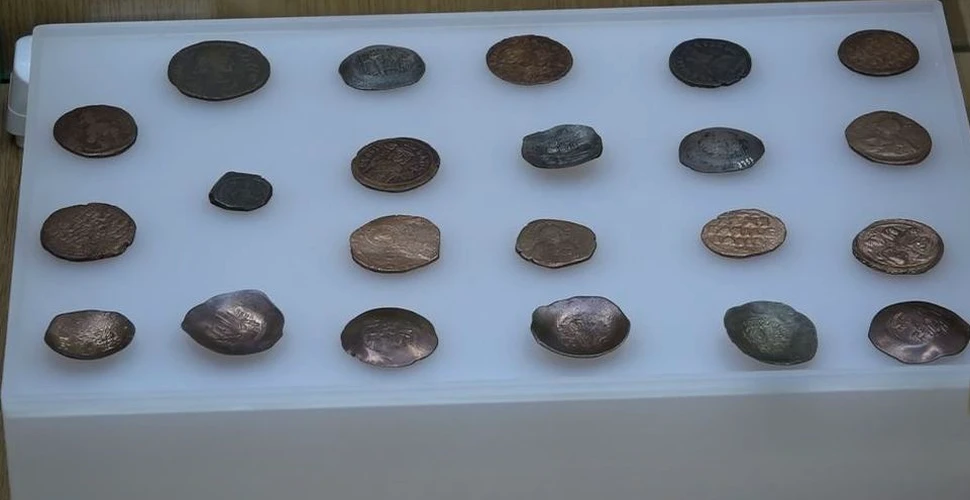 Sute de obiecte descoperite în România, care oferă indicii despre originile Europei şi ale civilizaţiilor preistorice între Carpaţi şi Dunărea de Jos, expuse la Liège