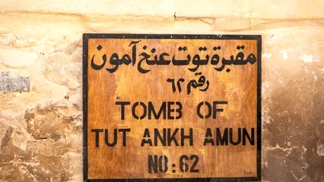 „Blestemul lui Tutankhamon” ar putea trata cancerul