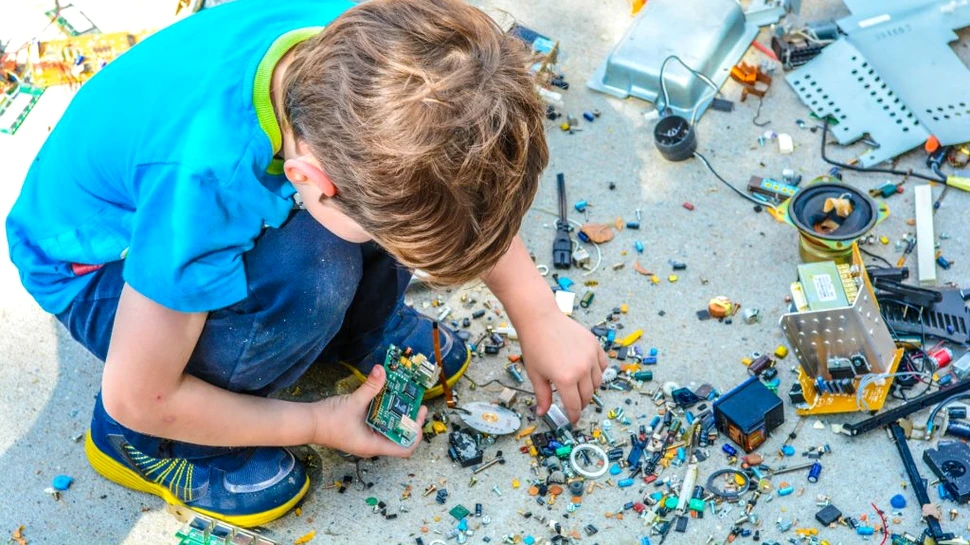 Copiii care sunt supuși violențelor sau traumelor îmbătrânesc mai repede. Ce arată un nou studiu