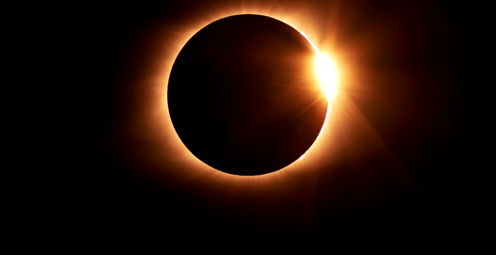 Eclipsă de Soare pe 21 iunie 2020. Spectacolul ceresc va fi vizibil și din România