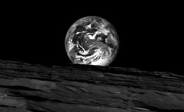 Priveliște uimitoare cu Luna și Pământul! Imaginile surprinse de prima sondă lunară din istoria Coreei de Sud