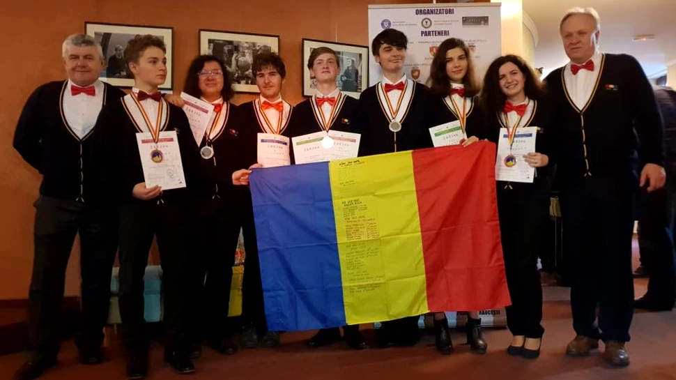 Şapte medalii pentru echipa României la Olimpiada Internaţională de Astronomie 2019