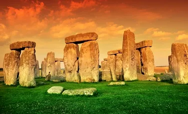 10 Informaţii interesante şi esenţiale despre Stonehenge