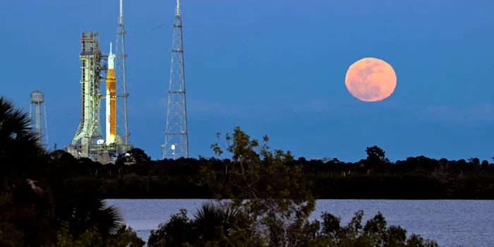 Misiuni diferite, aceleași probleme: Lansarea istorică Artemis 2 mai are de așteptat cel puțin încă o lună