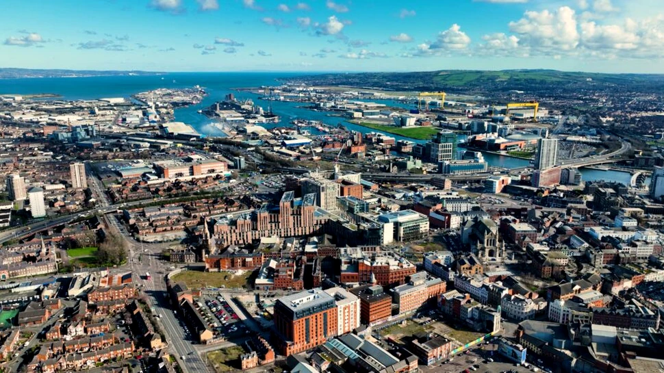 Renașterea inului în Belfast: de la simbol industrial la nouă identitate culturală și fashion