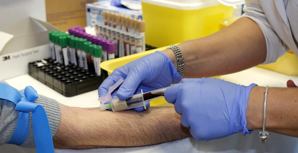 Un test de sânge poate identifica o infecție virală înainte de apariția primelor simptome