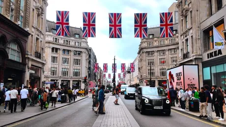 O stradă celebră din centrul Londrei Londra devine zonă pietonală