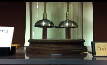 Clopotul care sună încontinuu de 175 de ani şi nu poate fi oprit