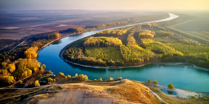 Test de cultură generală. În ce direcție curge Dunărea?