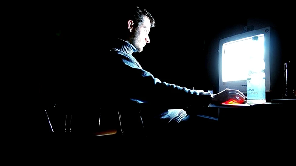 Partea întunecată a internetului. Cum o poţi accesa şi cât de periculoasă este