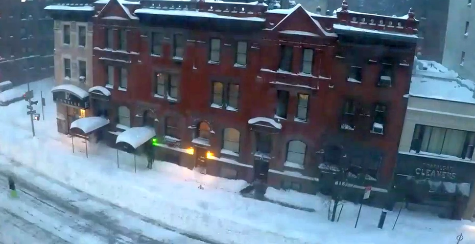 Imaginile VIDEO arată cum super viscolul ”Jonas” a acoperit New York-ul în doar 90 de secunde