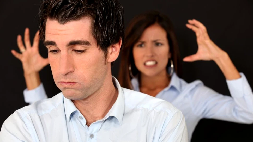 Ce îi interesează pe bărbaţi din tot ce spun femeile?