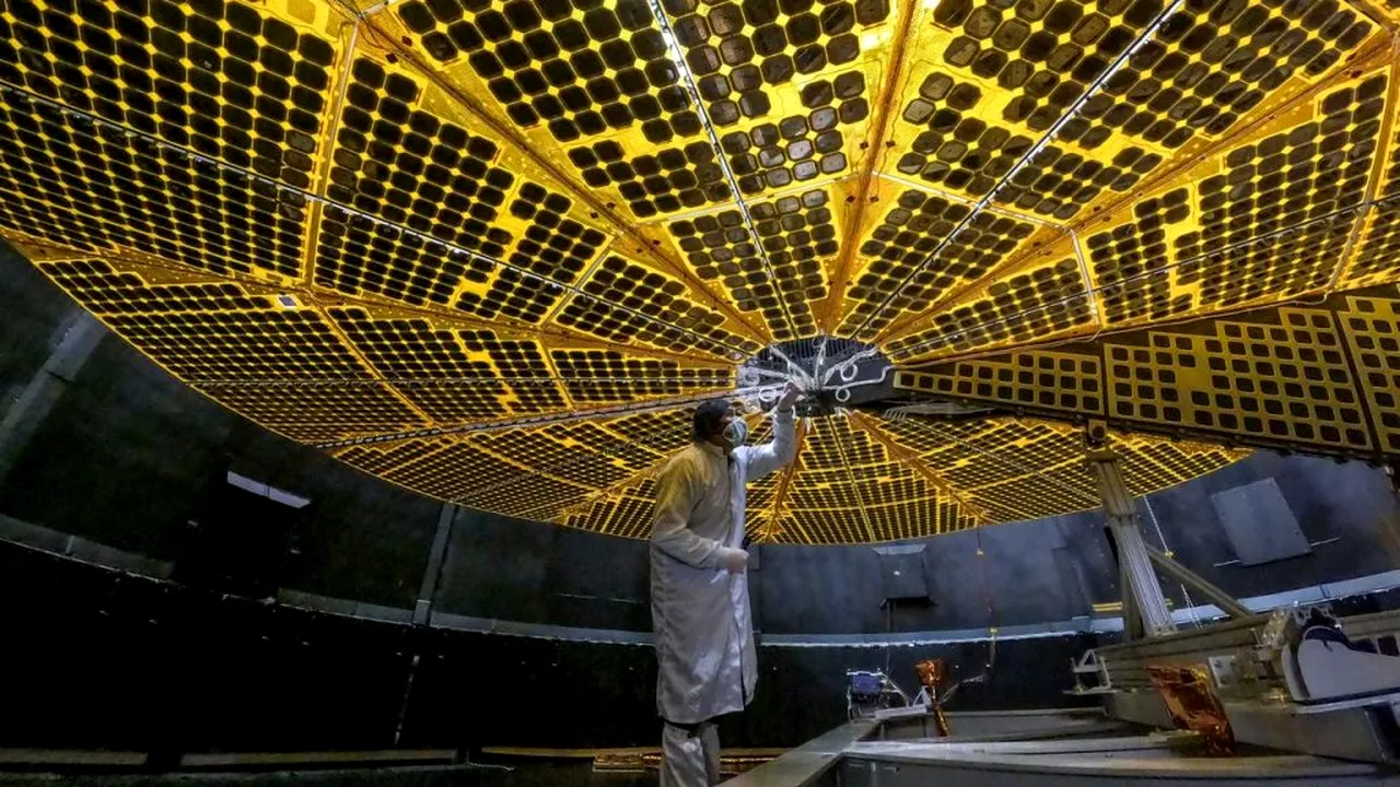 lucy-spacecraft-solar-deployment-test 