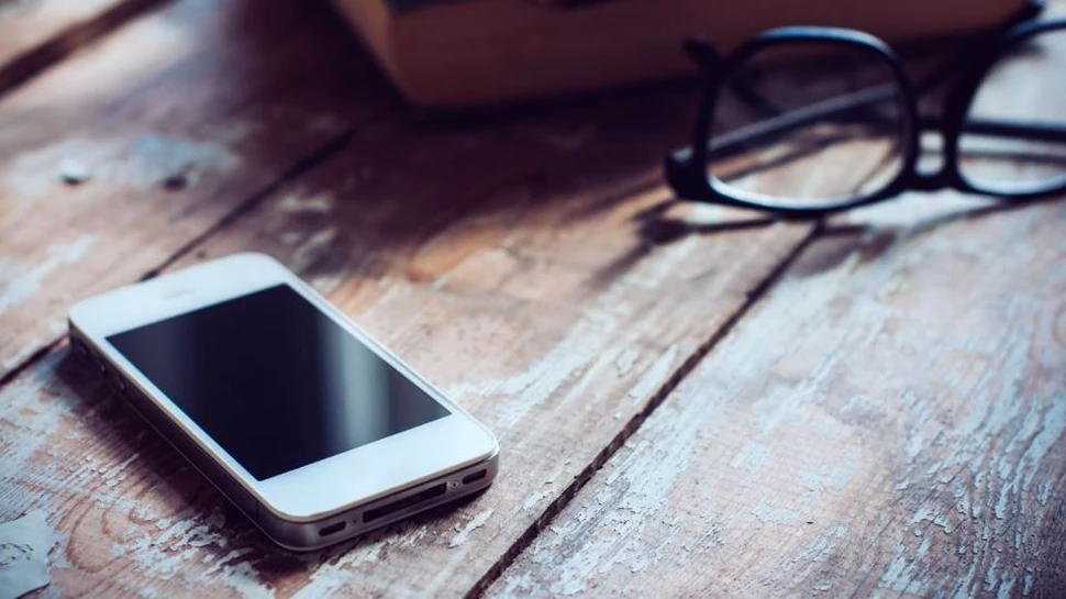 Tesla lansează accesorii pentru smartphone. Ce componente vor putea fi disponibile