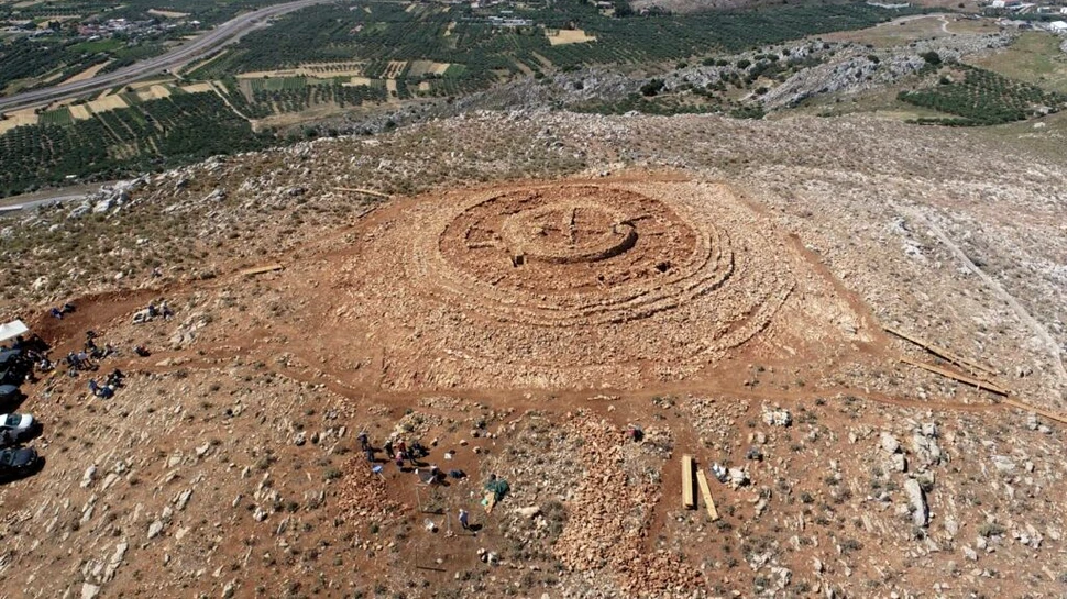 O structură circulară misterioasă din Grecia i-a uimit pe arheologi