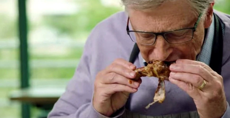 Bill Gates este de părere că toate țările bogate ar trebui să treacă la carnea 100% artificială