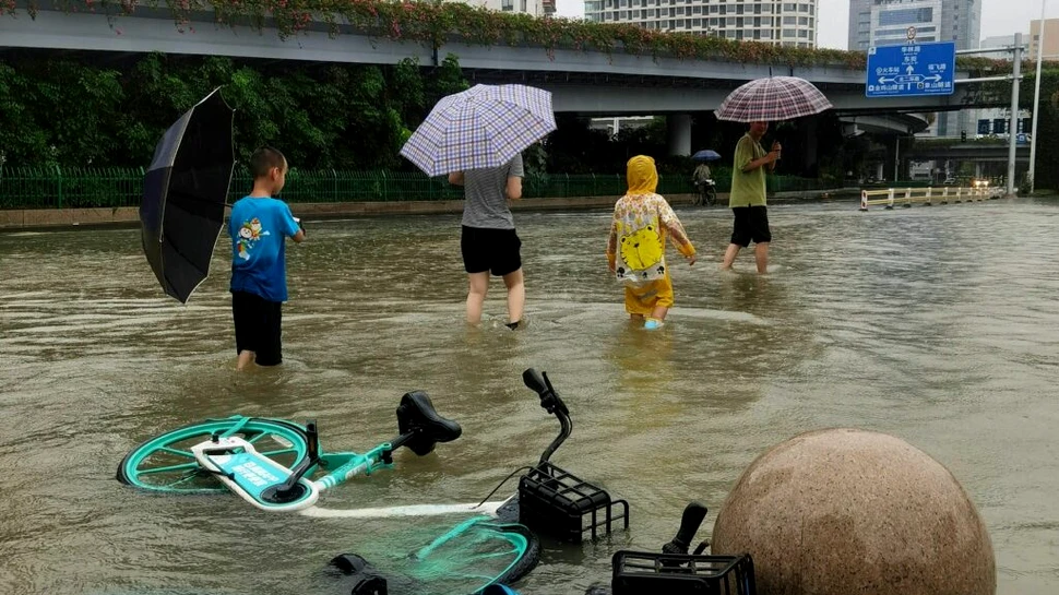 Asia de Est, lovită de al treilea taifun în trei săptămâni