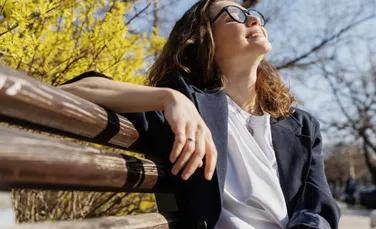 Cum ne pot afecta pielea primele raze de Soare de după iarnă?