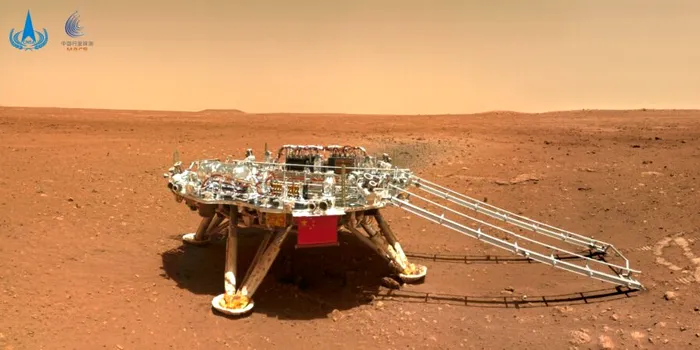 China rupe tăcerea și anunță ce s-a întâmplat cu roverul Zhurong de pe Marte