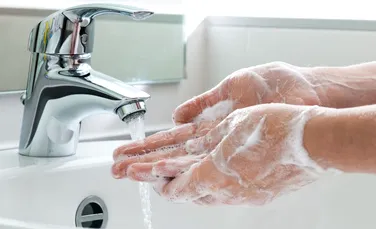Când şi cum trebuie să ne spălăm pe mâini