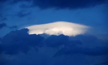 Cerul s-a desfacut, la propriu, deasupra Moscovei (video)