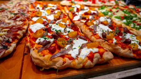 Românii sunt campioni mondiali la comenzile de pizza