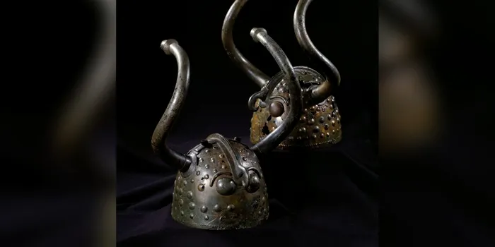 Coifurile cu coarne pe care le atribuim vikingilor provin, de fapt, de la o altă civilizație