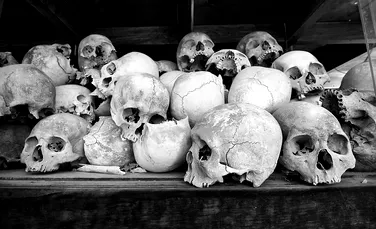 În abisul terorii: genocidul lui Pol Pot