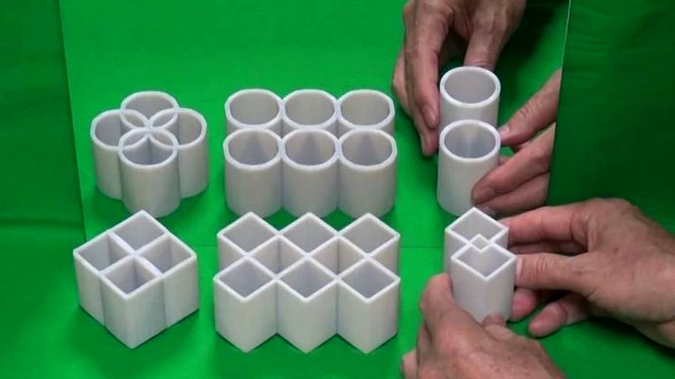 Trucul incredibil care transformă cercul în pătrat. Tu ce vezi? FOTO+VIDEO