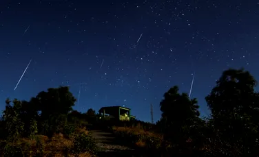Cea mai veche ploaie de meteori are loc luna aceasta. Cum puteţi vedea Lyridele