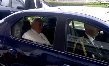 Papa Francisc a început, astăzi, în România, o vizită istorică – VIDEO
