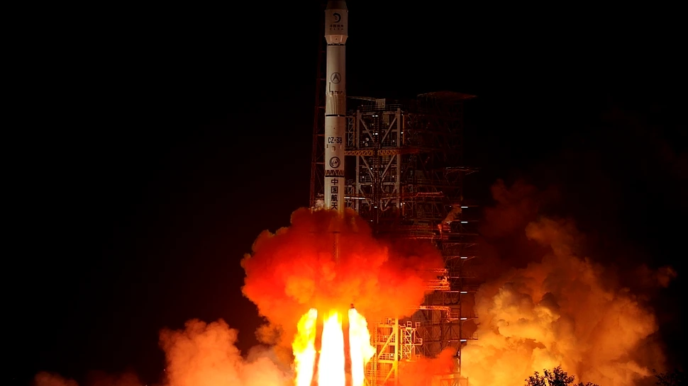 China se pregăteşte de un succes spaţial uriaş: va deveni a treia naţiune care reuşeşte o aselenizare