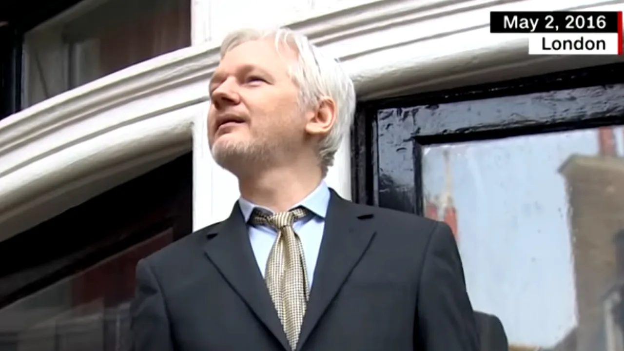 1-wikileaks-founder-julian-assange-could-face-criminal-charges-0-7 