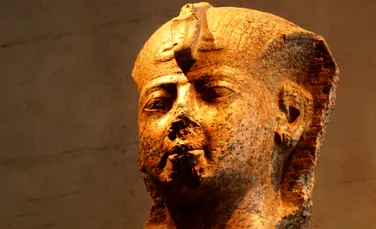 De ce multor statui din Egiptul antic le lipseşte nasul? Experţii spun că are legătură cu superstiţiile jefuitorilor de morminte