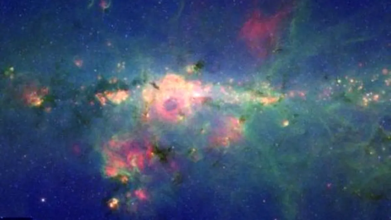 1-article-1035600-01f772da00000578-115-468x286 