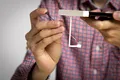 Test de coagulare a sângelui cu ajutorul unui smartphone. Cum funcționează noua invenție?