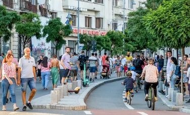 Start la plimbare pe Calea Victoriei! Programul „Străzi deschise” revine în București din weekendul 25 și 26 aprilie