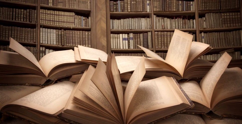 TOPUL celor mai furate cărţi din librării în anul 2015