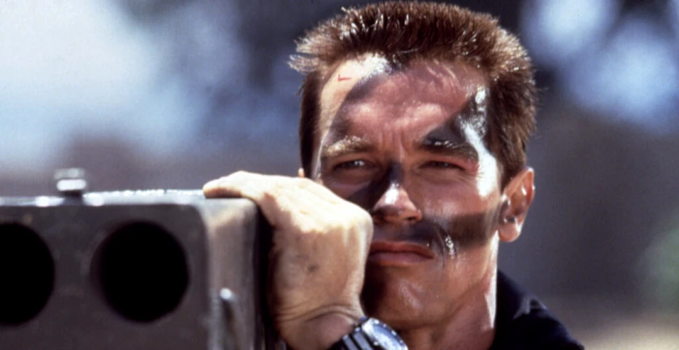 Clipe de coșmar pentru Arnold Schwarzenegger în timpul unei operații pe cord deschis