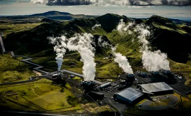 Cea mai mare centrală pentru captarea de carbon din lume a devenit operațională în Islanda