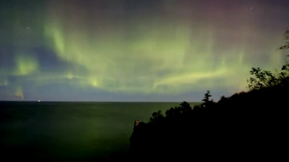 Spectaculoasele lumini nordice surprinse într-un nou timelapse (VIDEO)