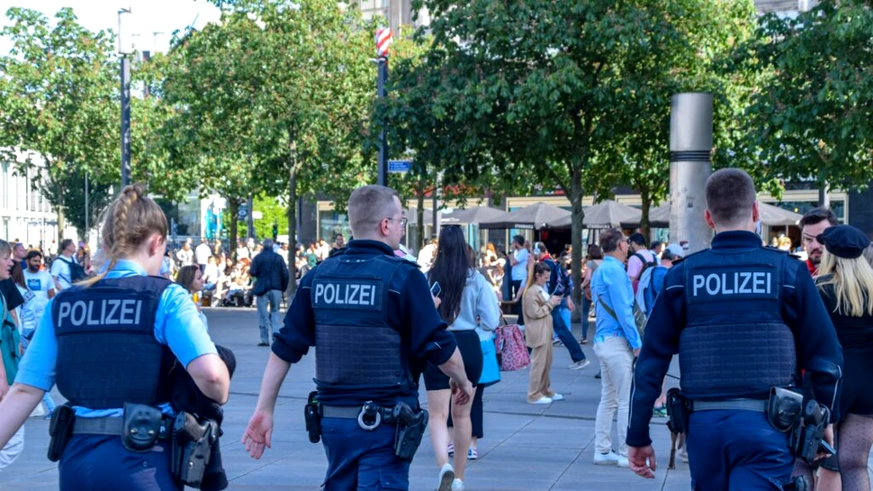 Bombă de 100 de kilograme, descoperită într-un cartier din Berlin