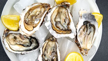 Un virus din fructele de mare a trecut la oameni și provoacă o boală cronică