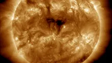 O nouă „gaură” a apărut pe suprafața Soarelui. Pământul va fi lovit de vânturi solare